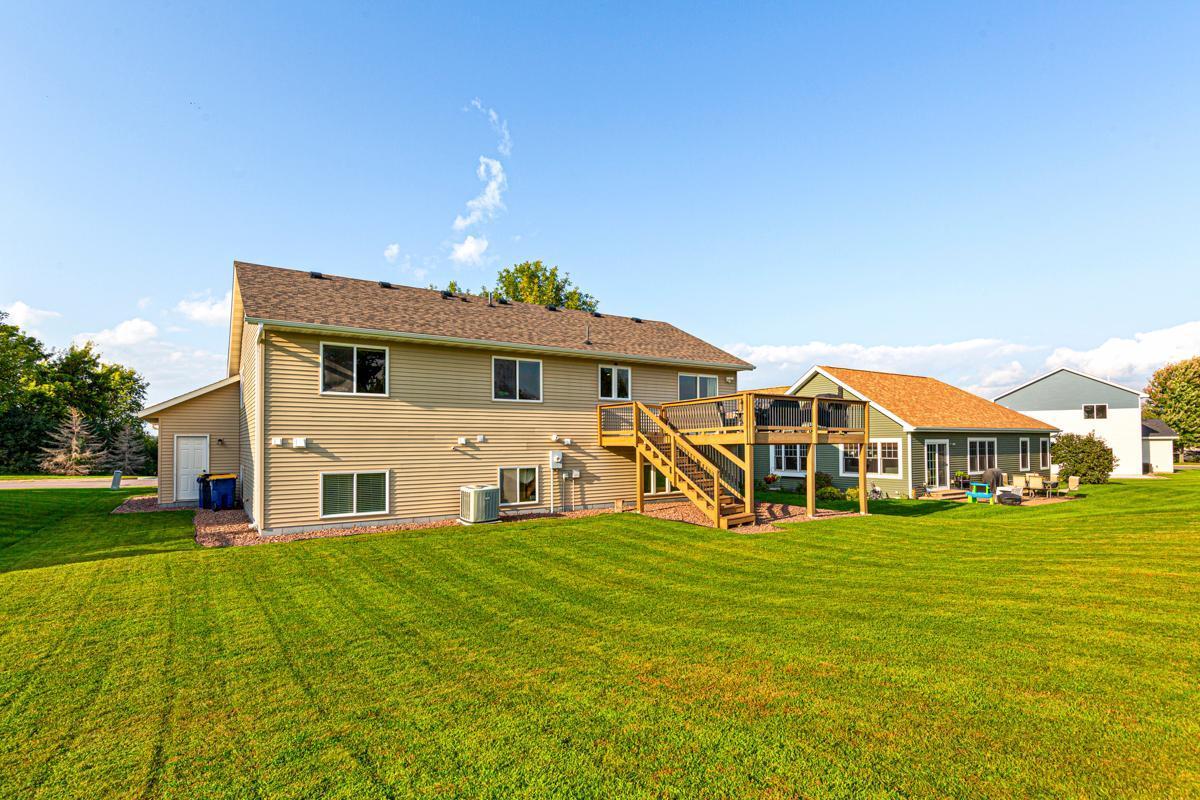 2505 30th Street Northwest Faribault, MN 55021 - Photo 9 of 45