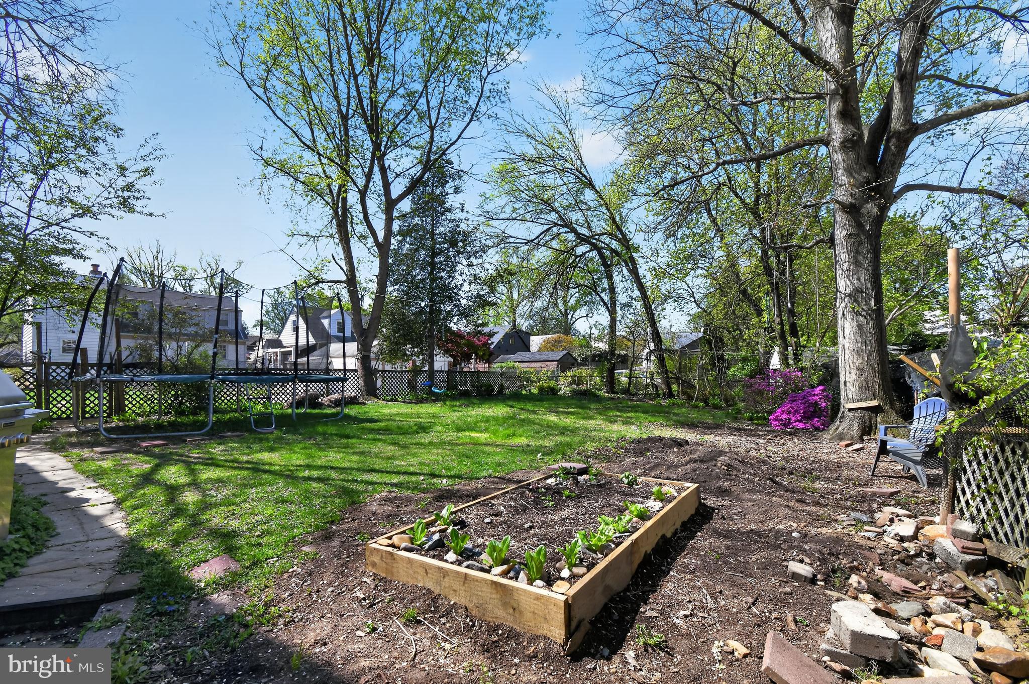 8306 Queen Annes Drive Silver Spring, MD 20910 - Photo 23 of 37