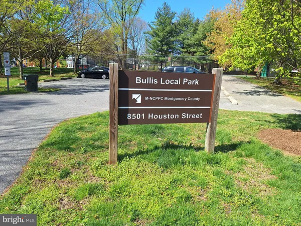 $780,000 | 8306 Queen Annes Drive, Silver Spring, MD 20910