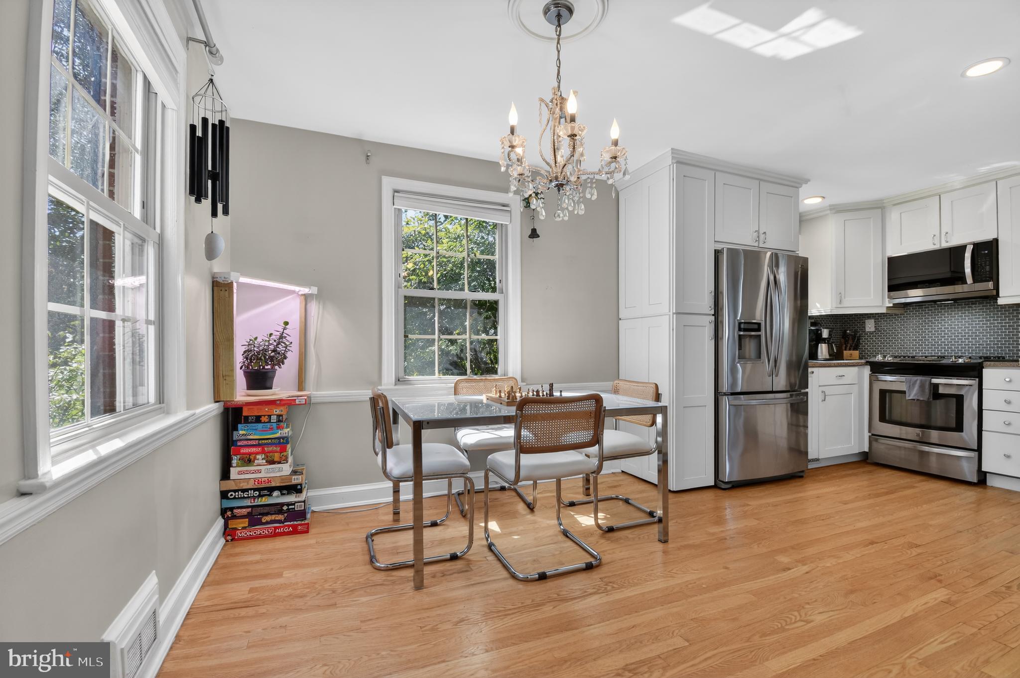 8306 Queen Annes Drive Silver Spring, MD 20910 - Photo 5 of 37 Kitchen dining room combination