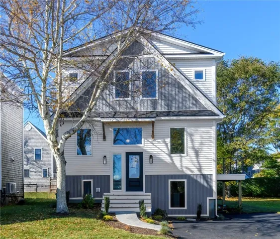 $2,250,000 | 91 Houston Avenue, Newport, RI 02840