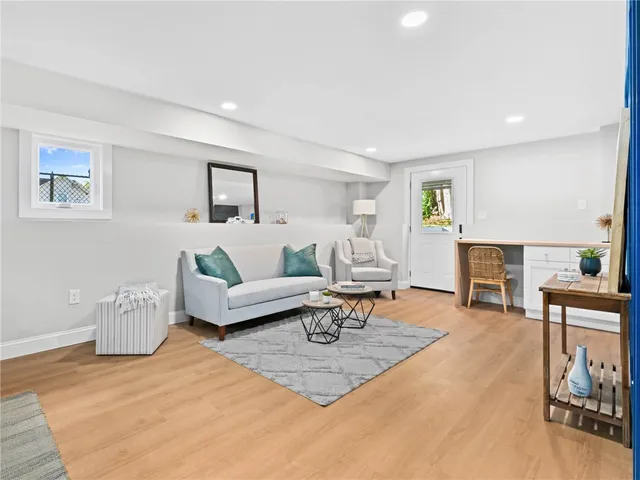 $2,250,000 | 91 Houston Avenue, Newport, RI 02840