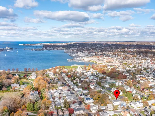 $2,250,000 | 91 Houston Avenue, Newport, RI 02840