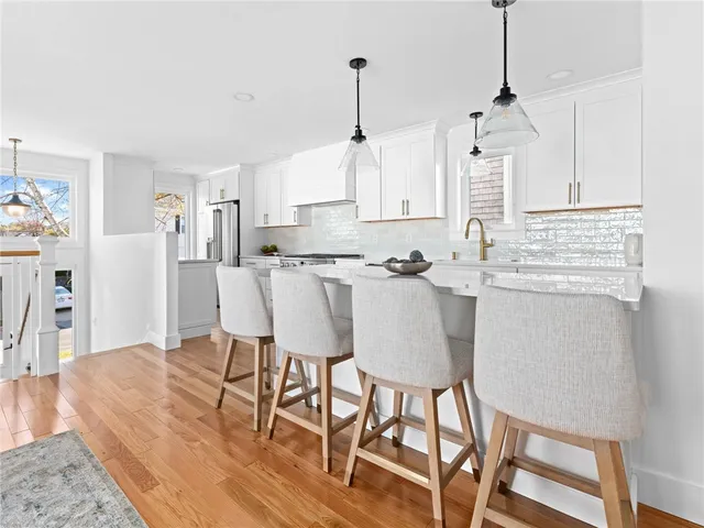 $2,250,000 | 91 Houston Avenue, Newport, RI 02840