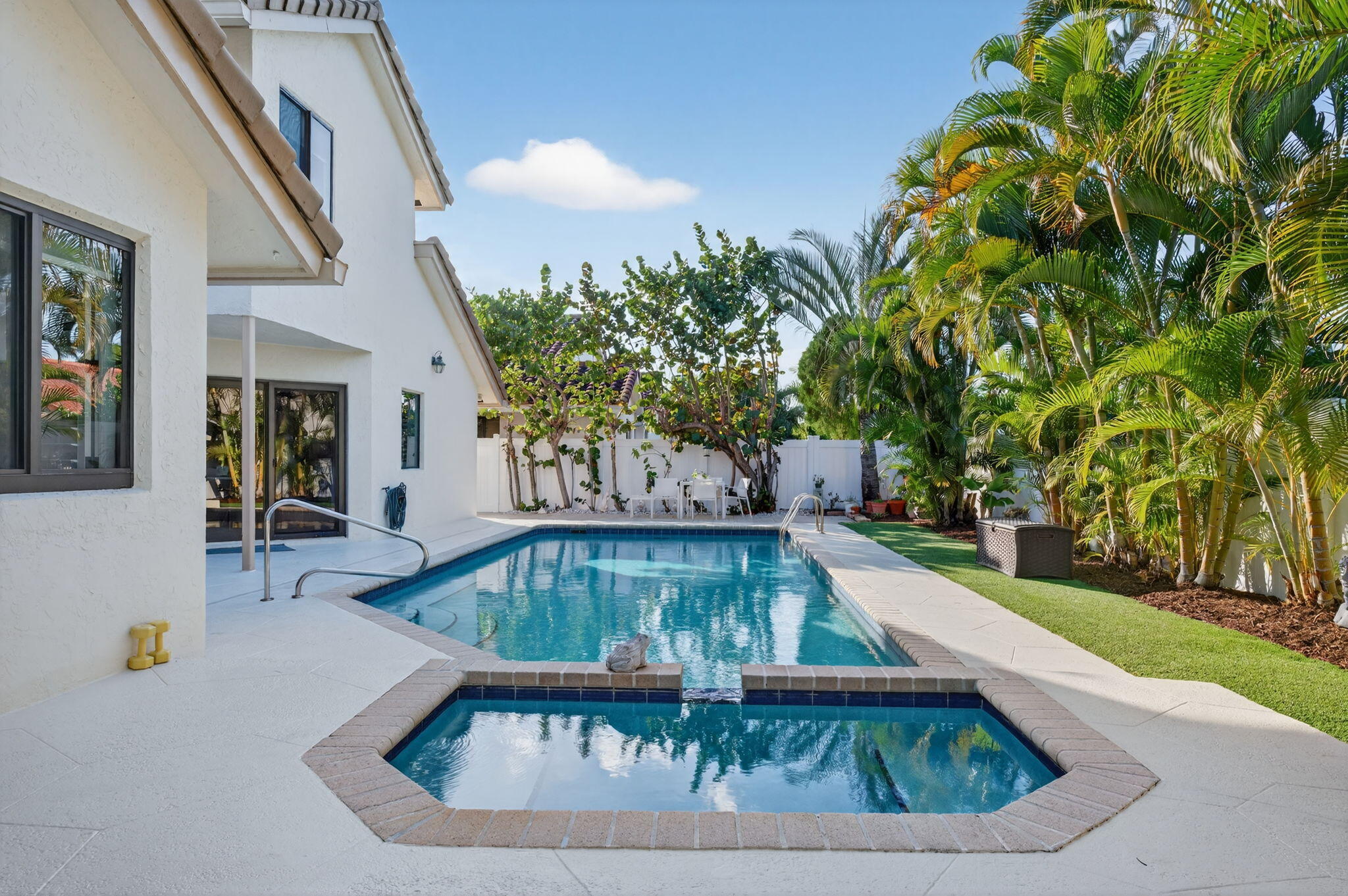 349 Seneca Lane Boca Raton, FL 33487 - Photo 4 of 80 58-web-or-mls-DSC05491