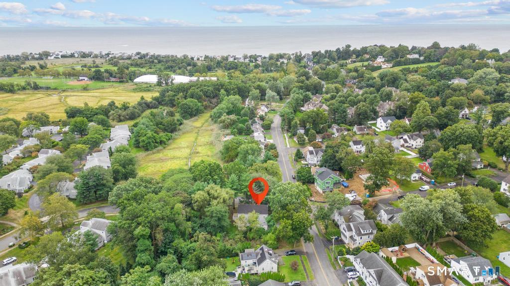 815 South Pine Creek Road Fairfield, CT 06824 - Photo 32 of 32 a view of a city