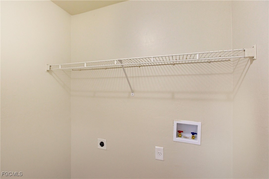 2906 26th Street Southwest Lehigh Acres, FL 33976 - Photo 34 of 42