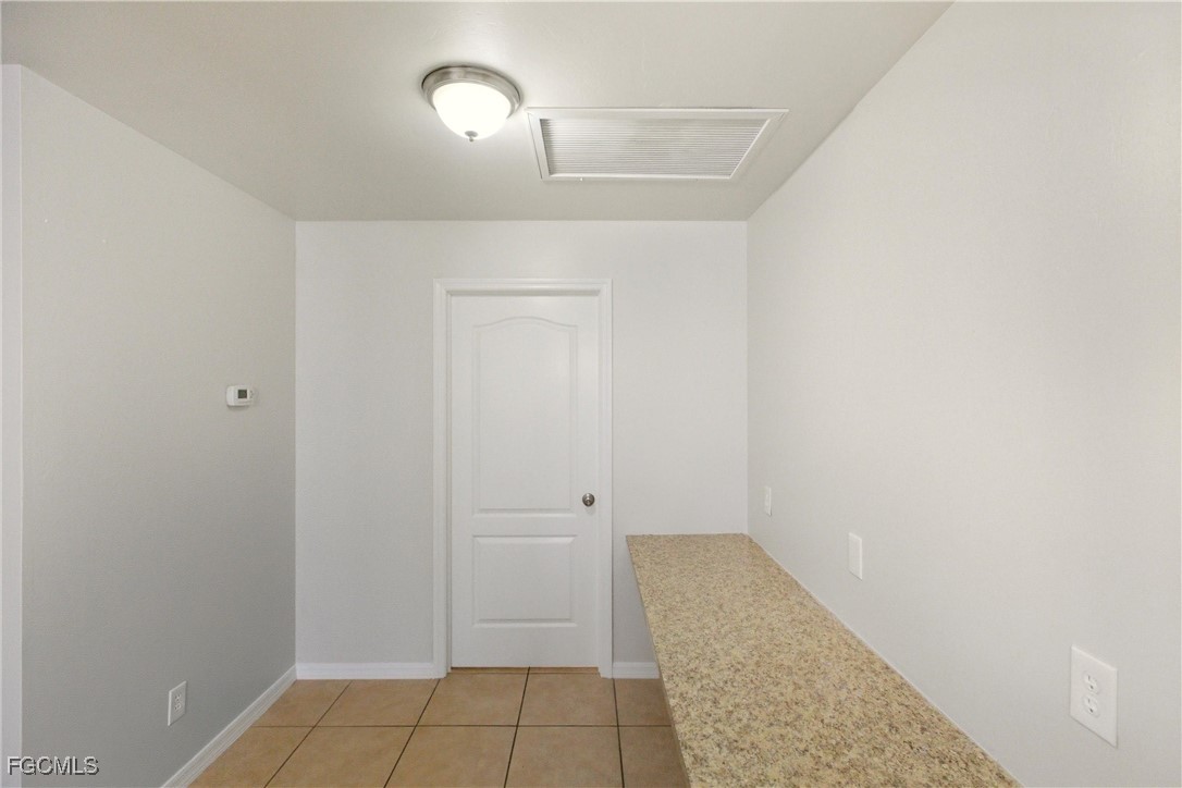 2906 26th Street Southwest Lehigh Acres, FL 33976 - Photo 8 of 42