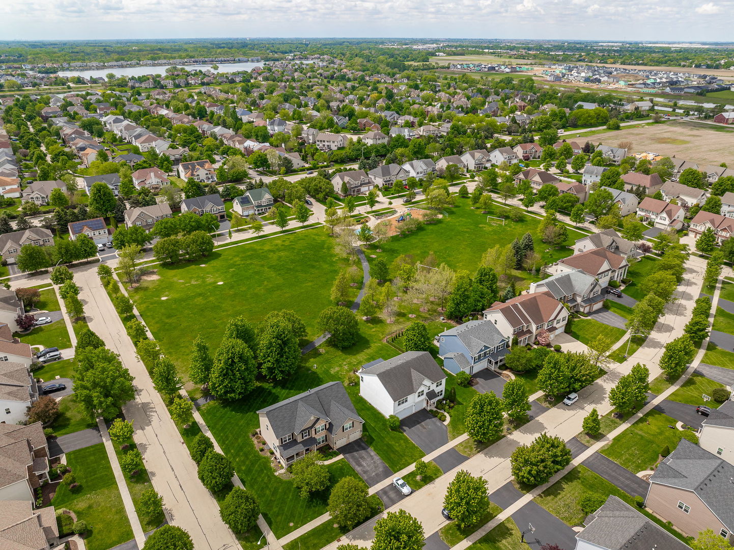 2297 Deerpath Road Bolingbrook, IL 60490 - Photo 36 of 46 a view of a city