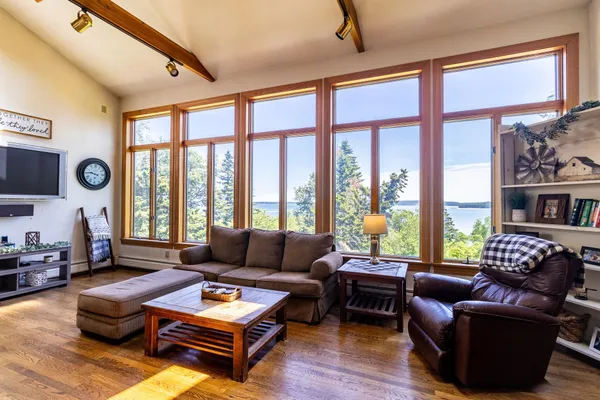 $599,500 | 989 Mason Bay Road, Jonesport, ME 04649