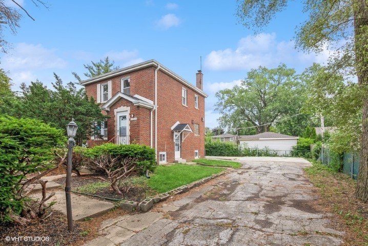 10935 Ridgeland Avenue Chicago Ridge, IL 60415 - Photo 3 of 13 Gallery Image 3