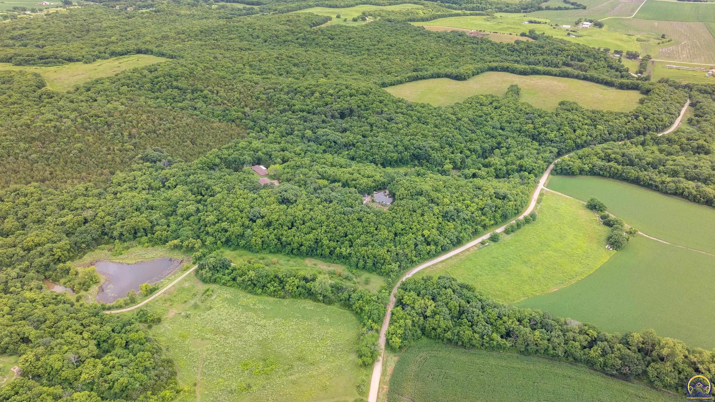 1757 Buck Creek Road Perry, KS 66073 - Photo 3 of 90