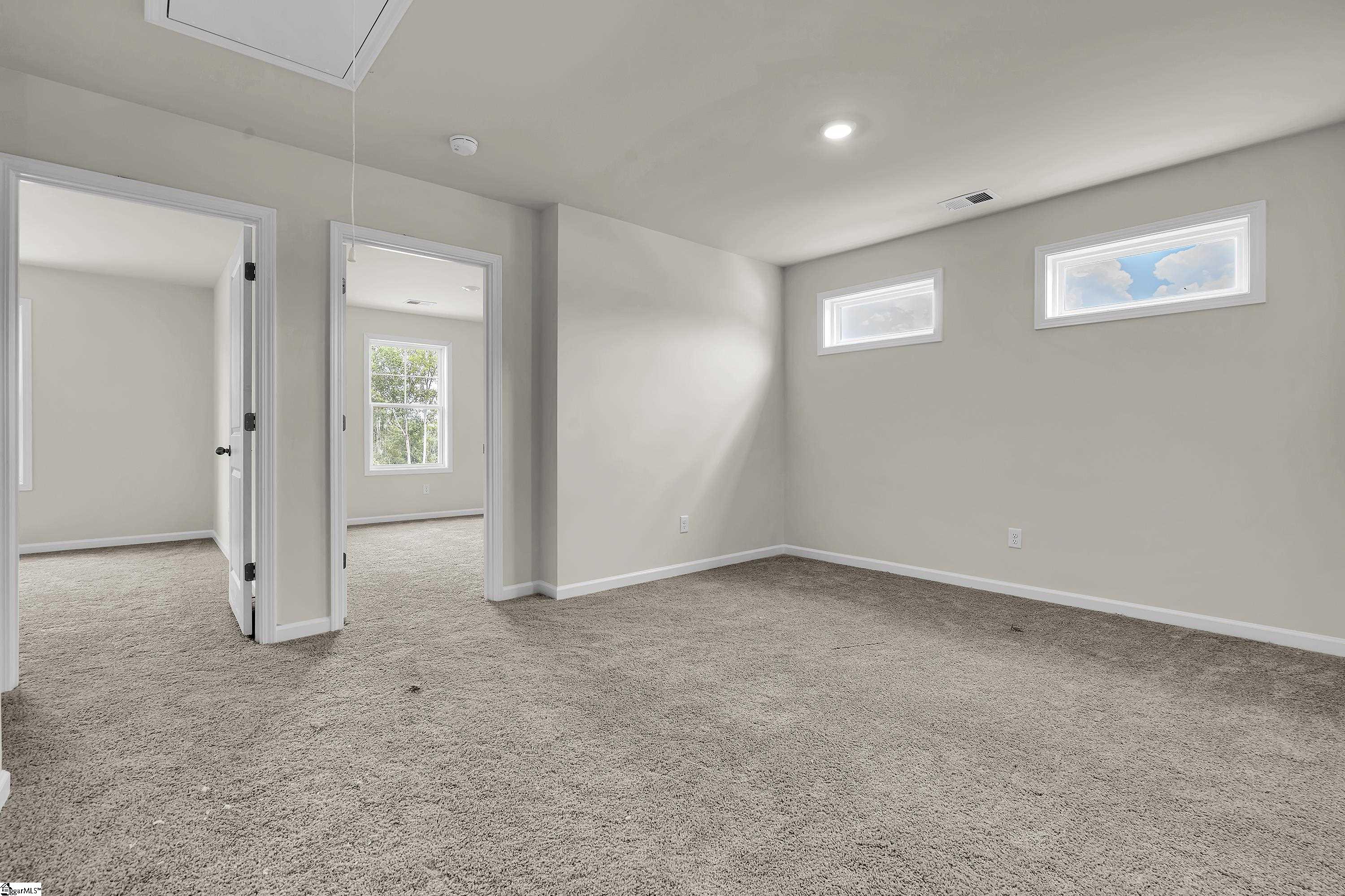 135 Hunter Ridge Drive Boiling Springs, SC 29316 - Photo 18 of 25 Gallery Image 18