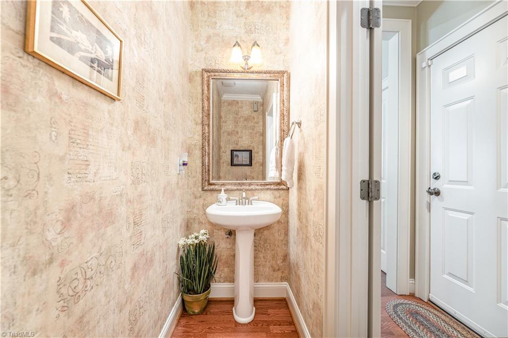 5407 Ridingate Court Greensboro, NC 27455 - Photo 14 of 39