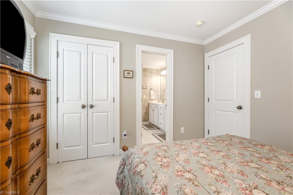 5407 Ridingate Court Greensboro, NC 27455 - Photo 23 of 39