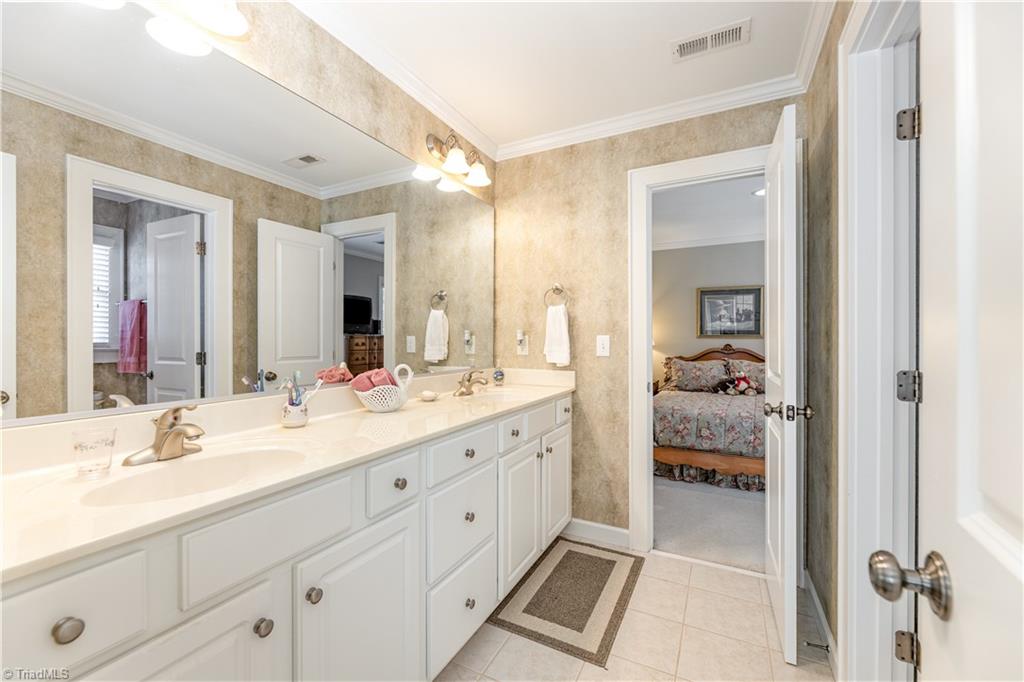 5407 Ridingate Court Greensboro, NC 27455 - Photo 24 of 39