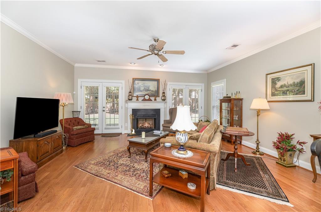 5407 Ridingate Court Greensboro, NC 27455 - Photo 7 of 39