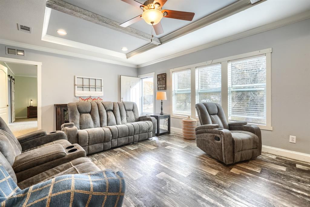 575 Highway 276 Point, TX 75472 - Photo 4 of 32 a living room with furniture and a large window