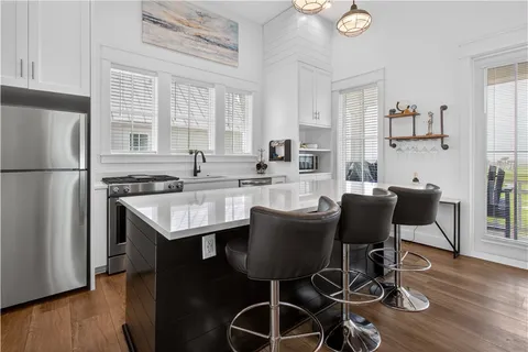 $730,000 | 214 Sunset Avenue, Unit 6, Port Aransas, TX 78373