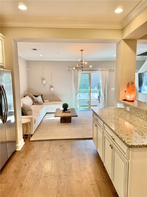 805 Mariners Circle St. Simons Island, GA 31522 - Photo 4 of 25