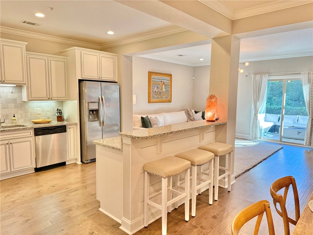 805 Mariners Circle St. Simons Island, GA 31522 - Photo 6 of 25