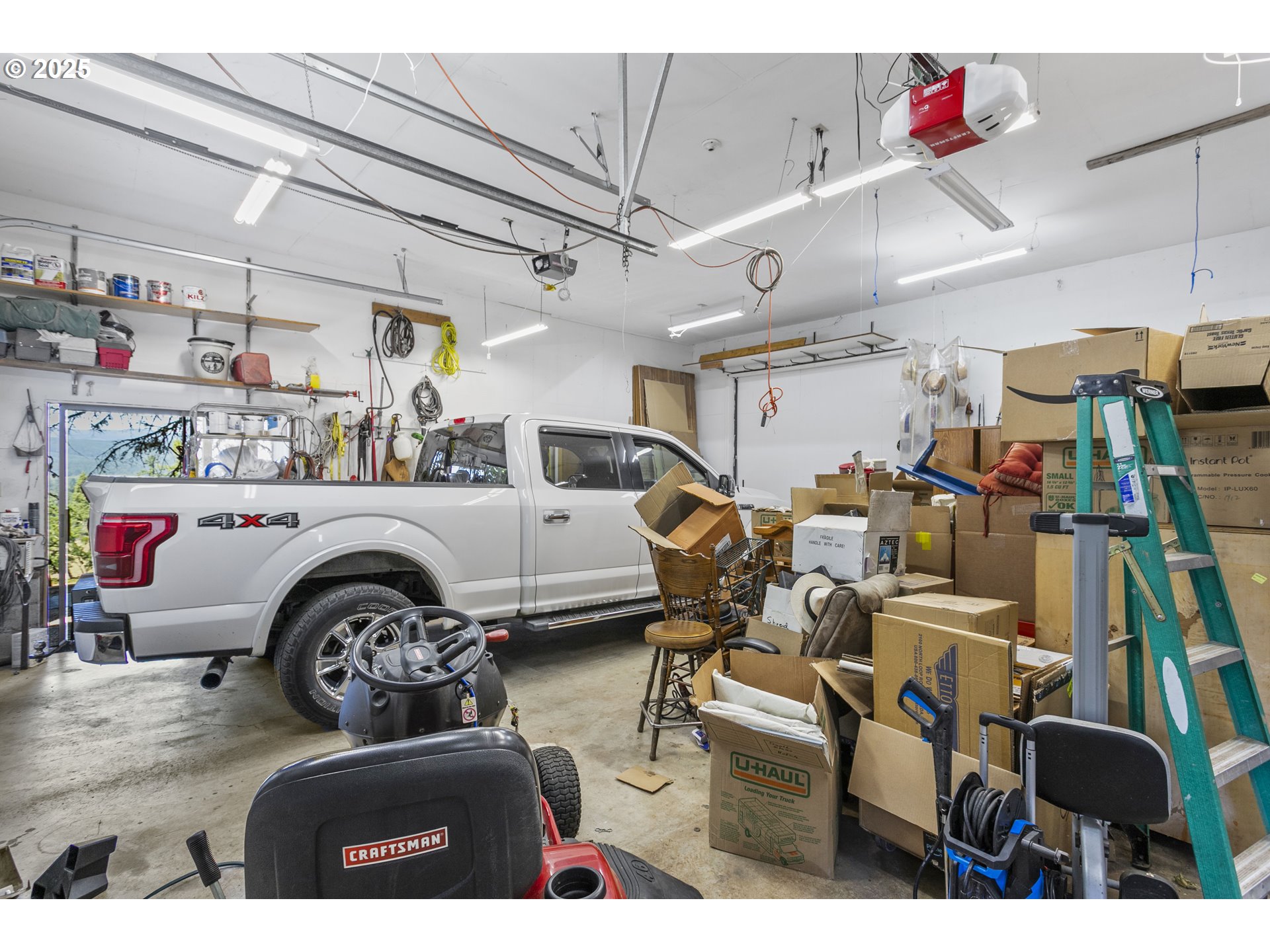 36589 Alder Branch Road Springfield, OR 97478 - Photo 30 of 36 a living room with furniture and a flat screen tv
