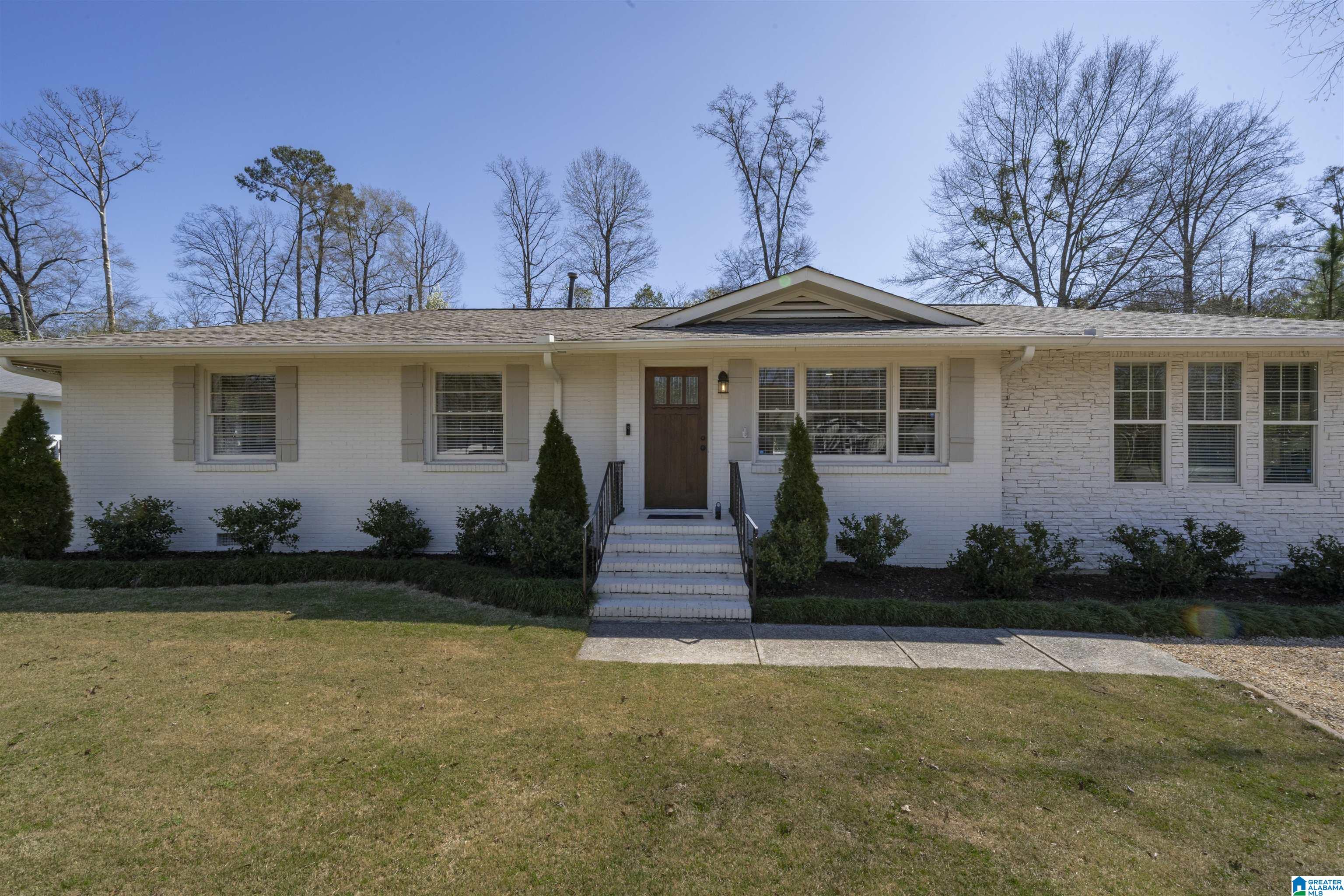 4025 Dolly Ridge Road Birmingham, AL 35243 - Photo 1 of 47