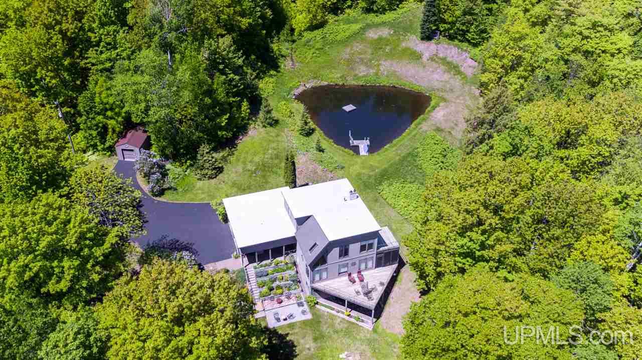 46434 Paradise Road Houghton, MI 49931 - Photo 1 of 50 Gallery Image 1