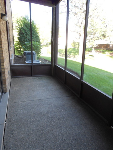 215 Walters Lane, Unit 1B Itasca, IL 60143 - Photo 11 of 18