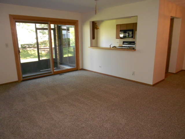 215 Walters Lane, Unit 1B Itasca, IL 60143 - Photo 4 of 18