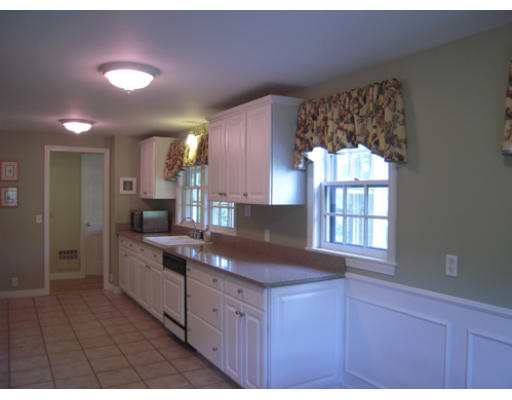 26 Bowditch Road Sudbury, MA 01776 - Photo 7 of 30