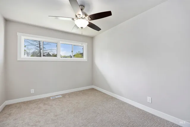 $369,900 | 489 Borah Avenue, Twin Falls, ID 83301