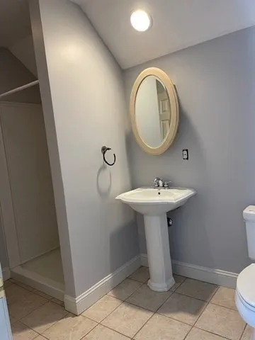 $3,000 | 307 Shrewsbury Street, Unit 2, Holden, MA 01520