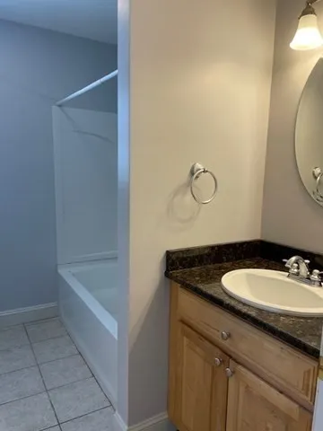 $3,000 | 307 Shrewsbury Street, Unit 2, Holden, MA 01520