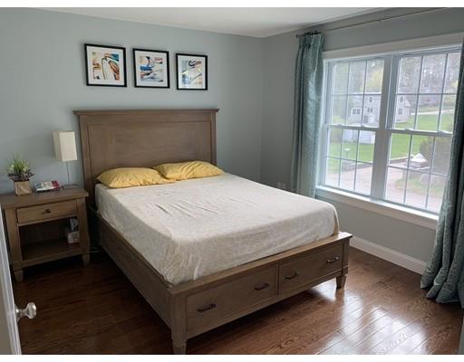 33 Autumn Circle Canton, MA 02021 - Photo 11 of 17 Gallery Image 11