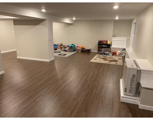33 Autumn Circle Canton, MA 02021 - Photo 16 of 17 Gallery Image 16