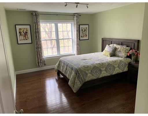 33 Autumn Circle Canton, MA 02021 - Photo 9 of 17 Gallery Image 9
