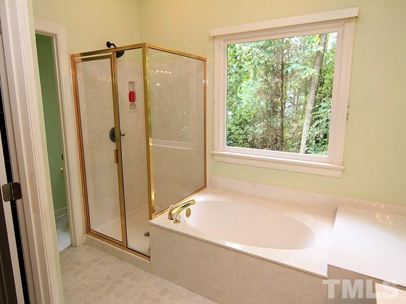 7 Bay Ridge Court Durham, NC 27713 - Photo 18 of 25 Gallery Image 18