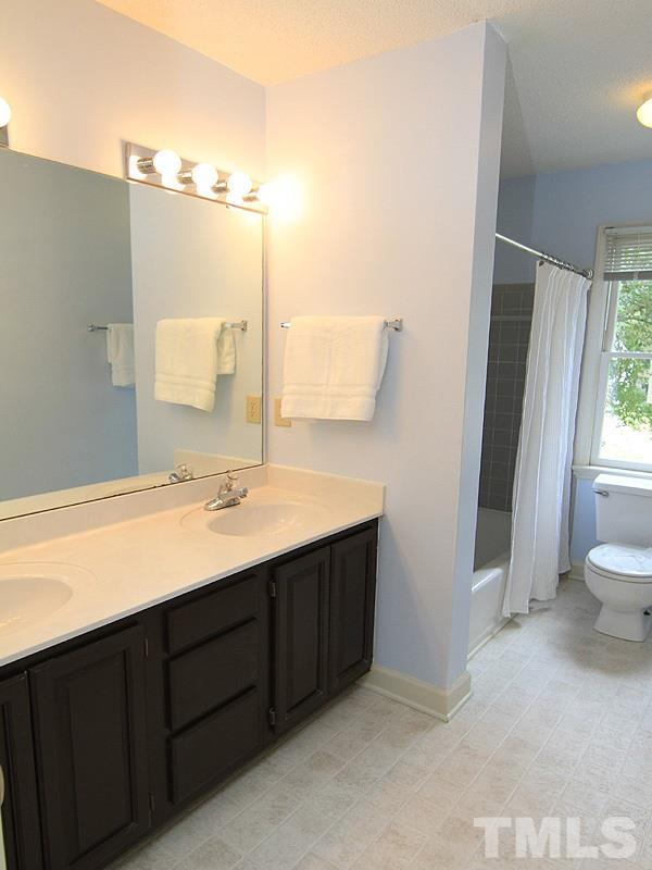 7 Bay Ridge Court Durham, NC 27713 - Photo 22 of 25 Gallery Image 22