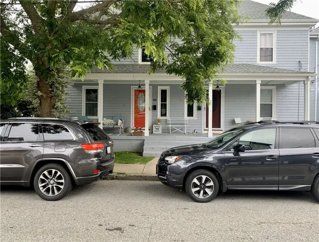 $2,850 | 68 Evarts Street, Newport, RI 02840