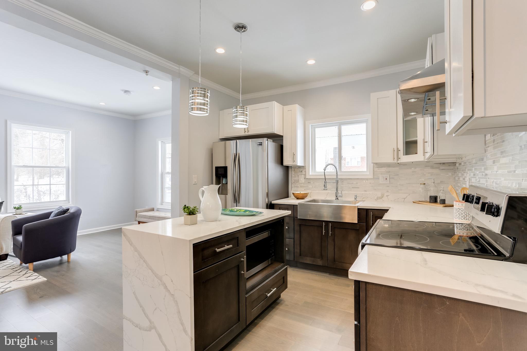 9005 Ardmore Road Springdale, MD 20706 - Photo 8 of 48 Gallery Image 8