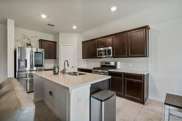 $2,350 | 1215 Cres View Drive, Anna, TX 75409