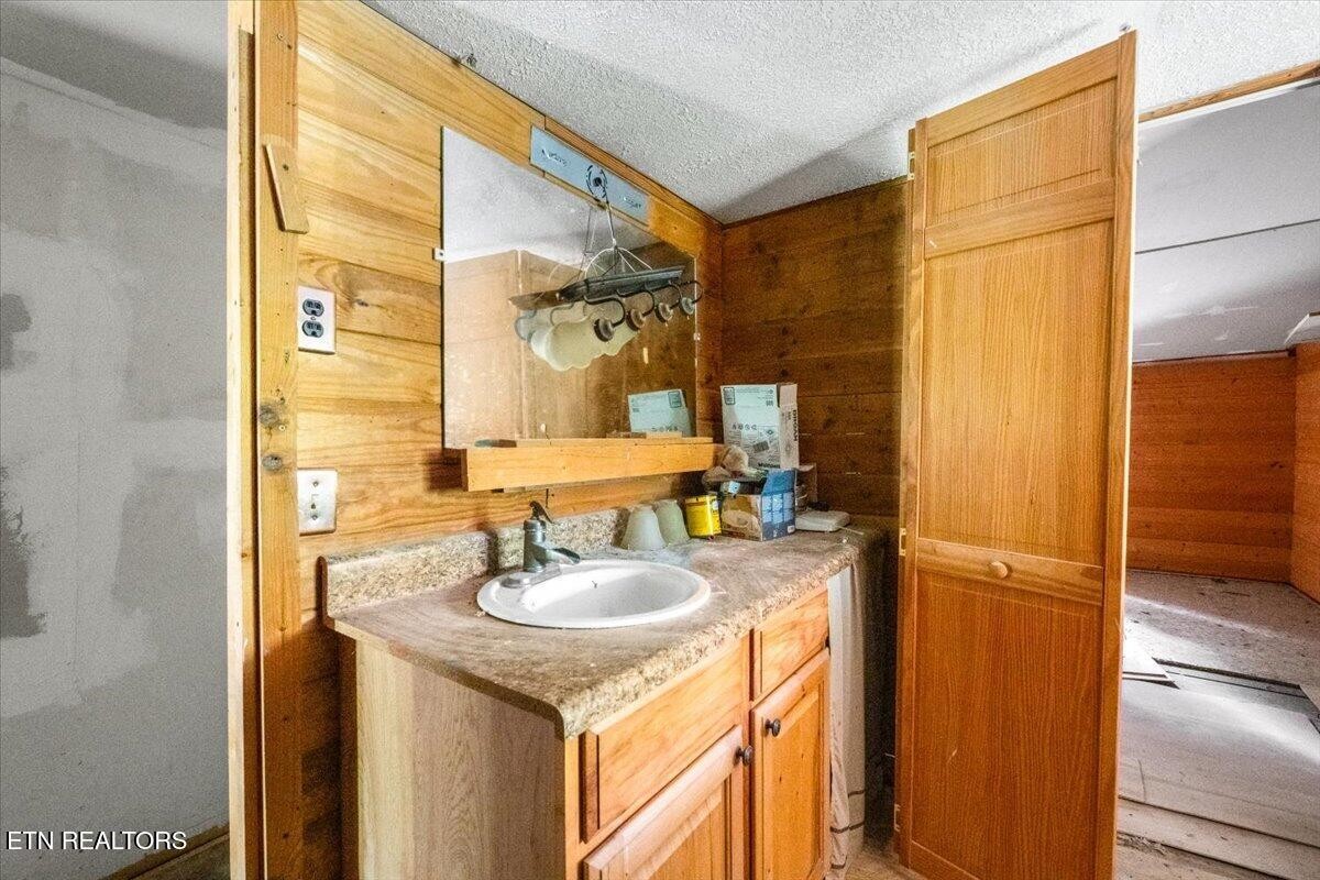 104 Jackson Road Andersonville, TN 37705 - Photo 24 of 37 Gallery Image 24