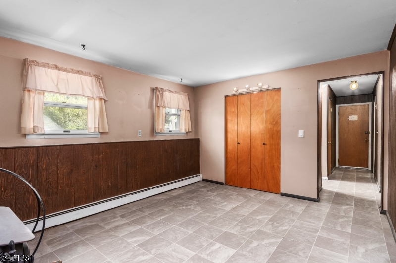 1089 Green Pond Road Newfoundland, NJ 07435 - Photo 22 of 34