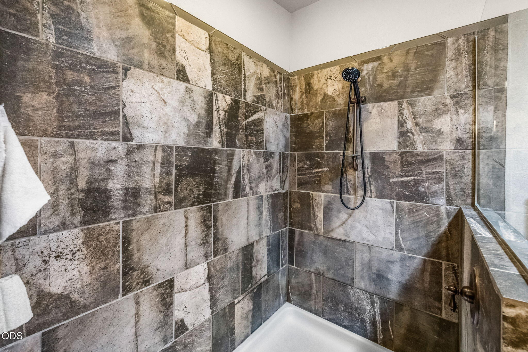 20810 89th Street Bend, OR 97703 - Photo 54 of 87