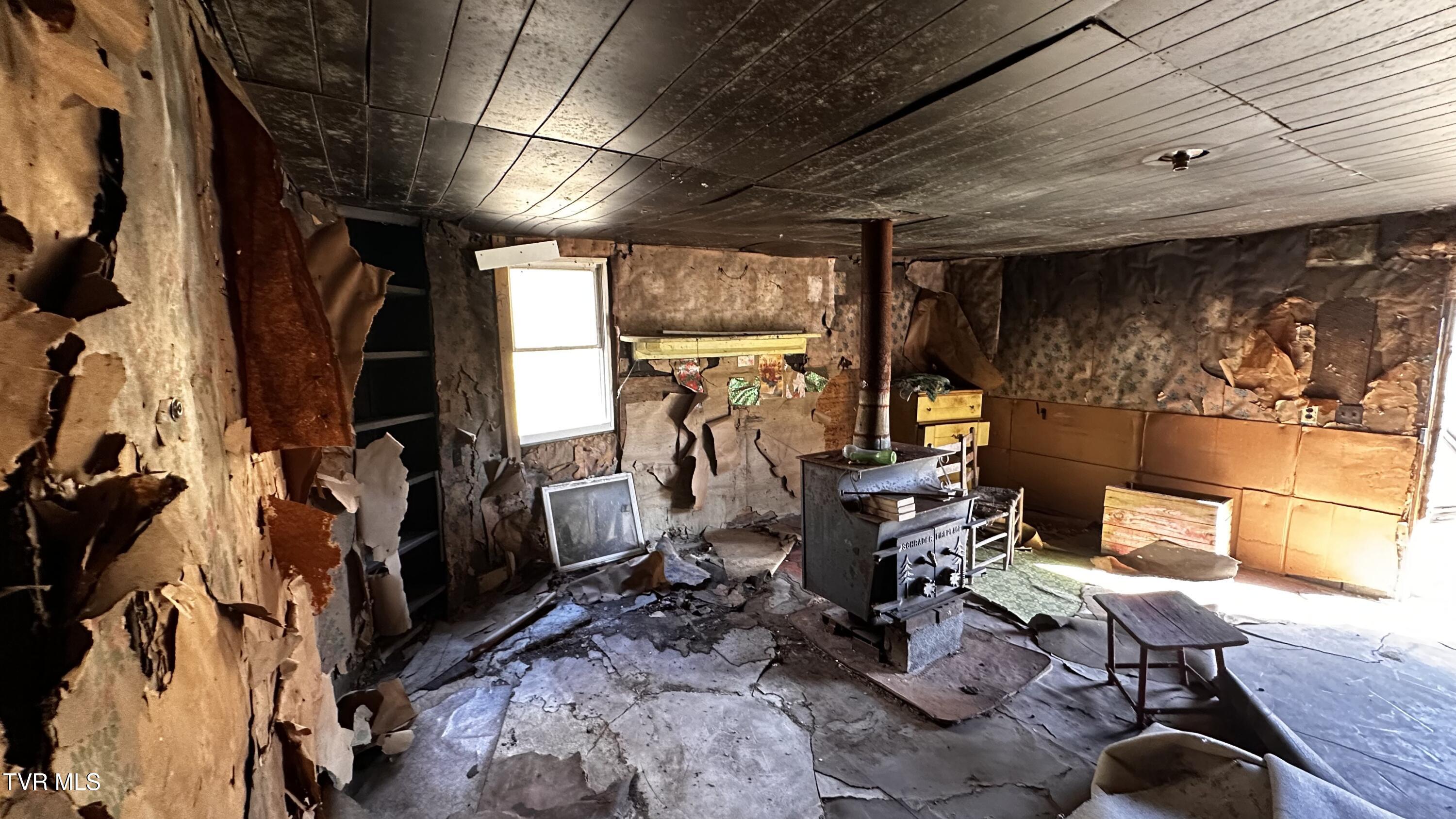 2063 Kelley Gap Road Greeneville, TN 37743 - Photo 8 of 9 IMG_3214