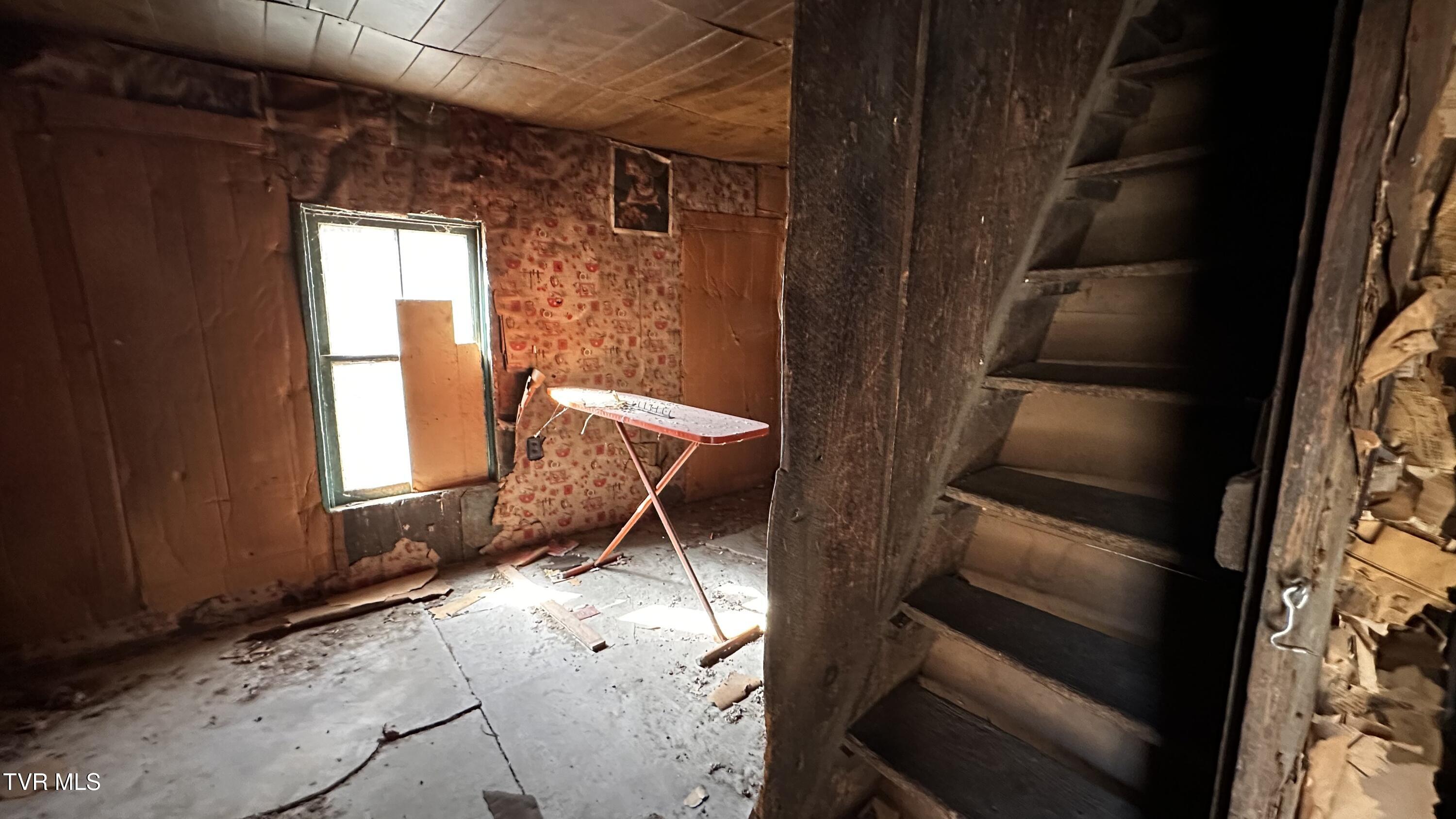 2063 Kelley Gap Road Greeneville, TN 37743 - Photo 9 of 9 IMG_3222