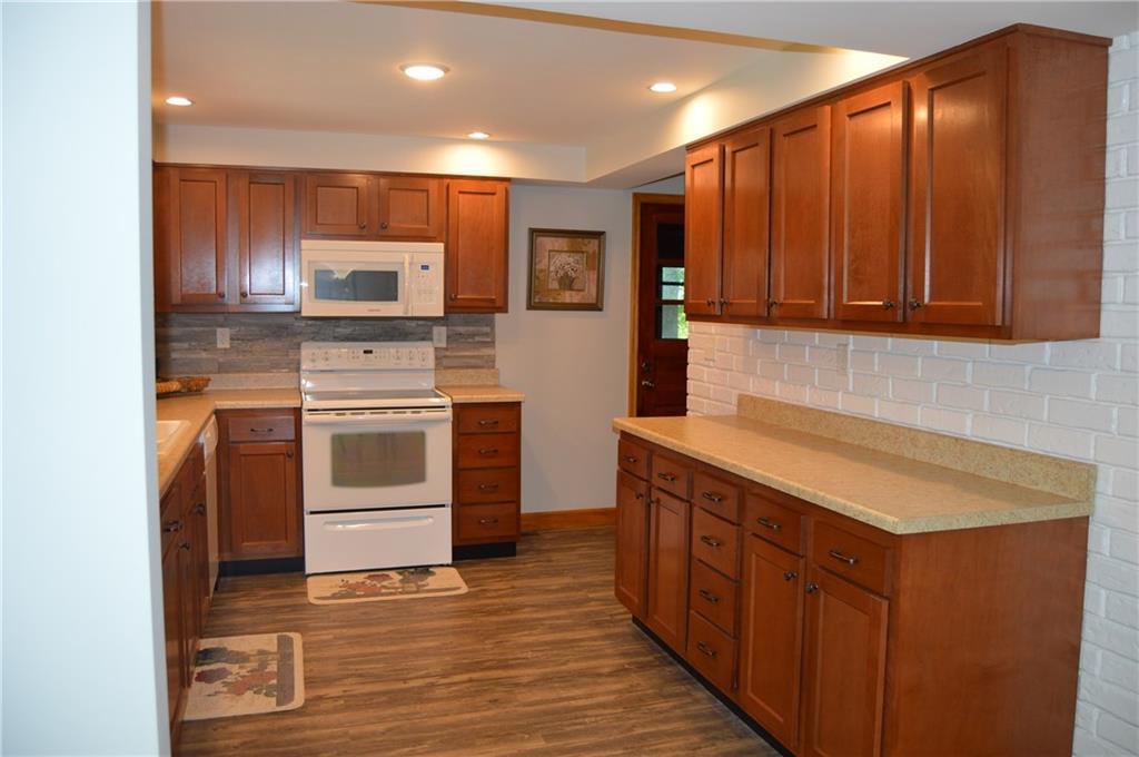 426 Shrine Road Springfield, OH 45504 - Photo 11 of 42