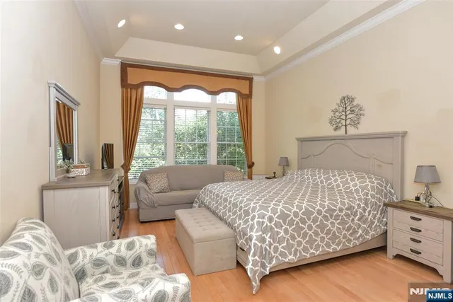 $899,000 | 3 Skyview Drive, North Haledon, NJ 07508