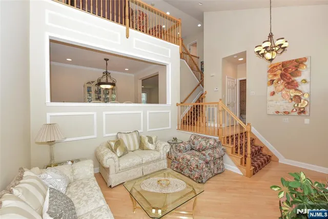 $899,000 | 3 Skyview Drive, North Haledon, NJ 07508